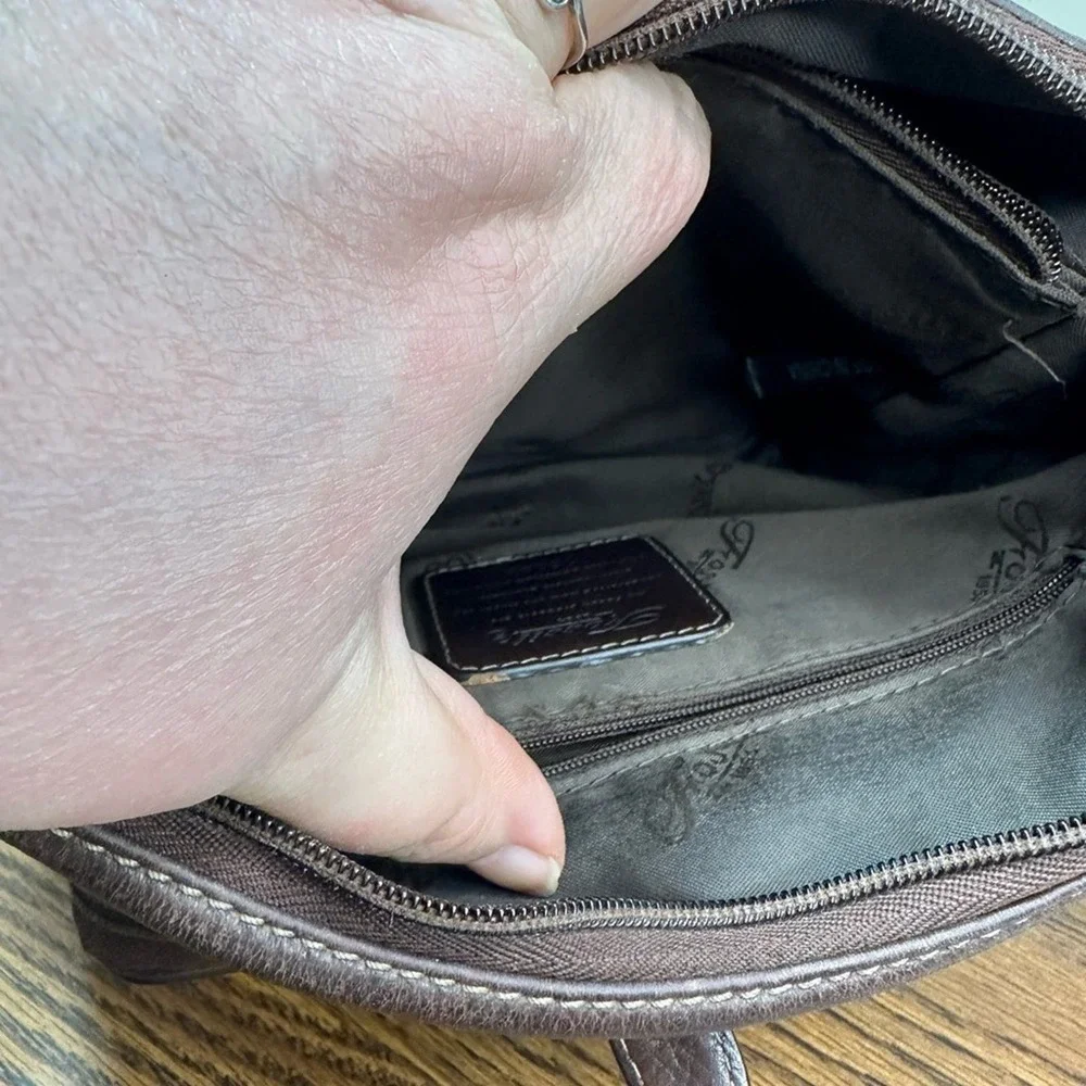 Fossil‎ Shoulder Bag in Brown Leather with Silver Hardware